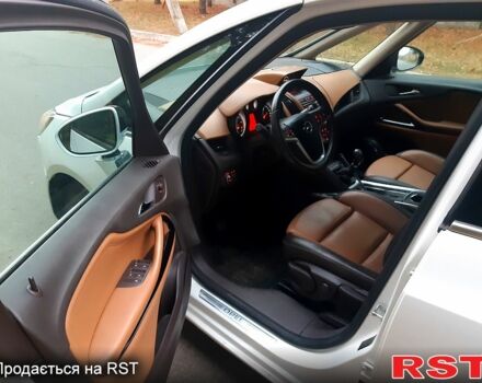 Опель Зафира 2014 в Харькове на Automoto.ua Белый Опель Зафира, объемом двигателя 1.6 л и пробегом 200 тыс. км за 7600 $, фото 6 на Automoto.ua