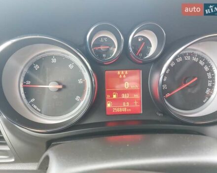 Білий Опель Зафіра, об'ємом двигуна 2 л та пробігом 257 тис. км за 10300 $, фото 15 на Automoto.ua