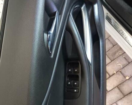 Белый Опель Зафира, объемом двигателя 1.96 л и пробегом 230 тыс. км за 11500 $, фото 26 на Automoto.ua