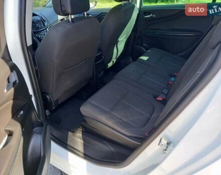 Белый Опель Зафира, объемом двигателя 1.96 л и пробегом 230 тыс. км за 11500 $, фото 9 на Automoto.ua