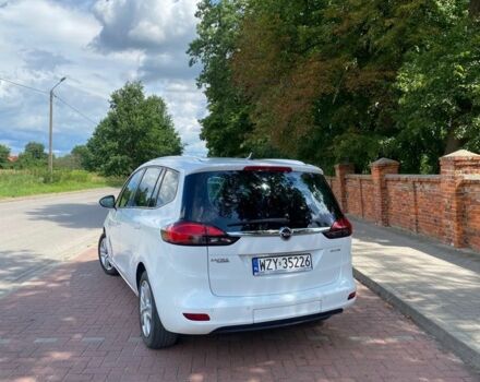 Белый Опель Зафира, объемом двигателя 1.6 л и пробегом 168 тыс. км за 7100 $, фото 2 на Automoto.ua
