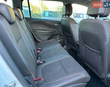 Білий Опель Зафіра, об'ємом двигуна 2 л та пробігом 167 тис. км за 12240 $, фото 15 на Automoto.ua