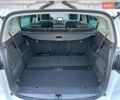 Білий Опель Зафіра, об'ємом двигуна 2 л та пробігом 167 тис. км за 12240 $, фото 13 на Automoto.ua