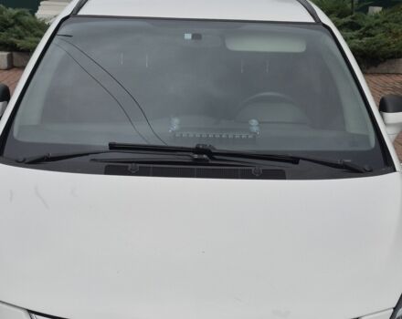 Белый Опель Зафира, объемом двигателя 2 л и пробегом 135 тыс. км за 8999 $, фото 3 на Automoto.ua