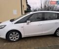 Белый Опель Зафира, объемом двигателя 1.96 л и пробегом 255 тыс. км за 10400 $, фото 1 на Automoto.ua