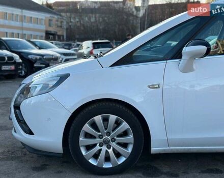Білий Опель Зафіра, об'ємом двигуна 2 л та пробігом 167 тис. км за 12240 $, фото 6 на Automoto.ua