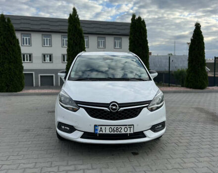 Білий Опель Зафіра, об'ємом двигуна 2 л та пробігом 243 тис. км за 8750 $, фото 17 на Automoto.ua