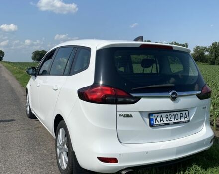 Білий Опель Зафіра, об'ємом двигуна 2 л та пробігом 221 тис. км за 10300 $, фото 3 на Automoto.ua