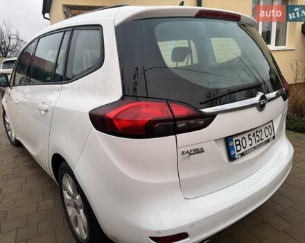 Белый Опель Зафира, объемом двигателя 1.96 л и пробегом 255 тыс. км за 11900 $, фото 8 на Automoto.ua