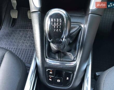 Белый Опель Зафира, объемом двигателя 1.6 л и пробегом 177 тыс. км за 10300 $, фото 14 на Automoto.ua