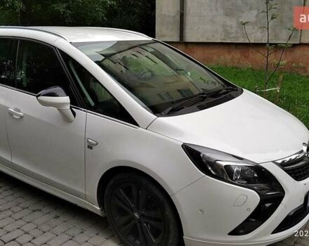 Белый Опель Зафира, объемом двигателя 1.96 л и пробегом 323 тыс. км за 10700 $, фото 7 на Automoto.ua