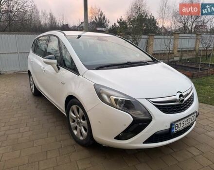 Белый Опель Зафира, объемом двигателя 1.96 л и пробегом 255 тыс. км за 11900 $, фото 4 на Automoto.ua