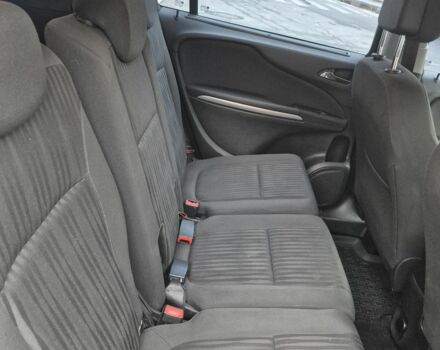 Белый Опель Зафира, объемом двигателя 2 л и пробегом 135 тыс. км за 8999 $, фото 5 на Automoto.ua