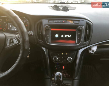 Белый Опель Зафира, объемом двигателя 1.6 л и пробегом 243 тыс. км за 11800 $, фото 9 на Automoto.ua