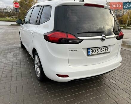 Белый Опель Зафира, объемом двигателя 1.6 л и пробегом 106 тыс. км за 13900 $, фото 9 на Automoto.ua