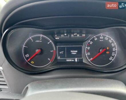Белый Опель Зафира, объемом двигателя 1.6 л и пробегом 106 тыс. км за 13900 $, фото 19 на Automoto.ua