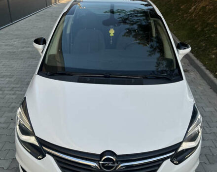 Белый Опель Зафира, объемом двигателя 1.6 л и пробегом 205 тыс. км за 12300 $, фото 6 на Automoto.ua