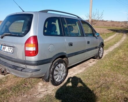 Белый Опель Зафира, объемом двигателя 2 л и пробегом 1 тыс. км за 1747 $, фото 4 на Automoto.ua