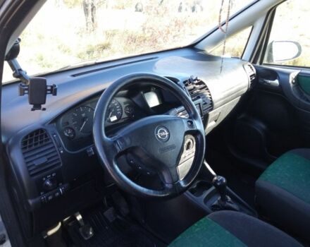 Белый Опель Зафира, объемом двигателя 2 л и пробегом 1 тыс. км за 1747 $, фото 6 на Automoto.ua