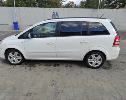 Белый Опель Зафира, объемом двигателя 0 л и пробегом 300 тыс. км за 5000 $, фото 3 на Automoto.ua