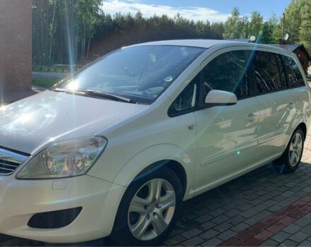 Белый Опель Зафира, объемом двигателя 1.9 л и пробегом 260 тыс. км за 5700 $, фото 2 на Automoto.ua