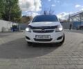 Белый Опель Зафира, объемом двигателя 0 л и пробегом 300 тыс. км за 5500 $, фото 1 на Automoto.ua