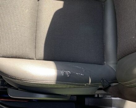 Белый Опель Зафира, объемом двигателя 1.9 л и пробегом 260 тыс. км за 5700 $, фото 10 на Automoto.ua