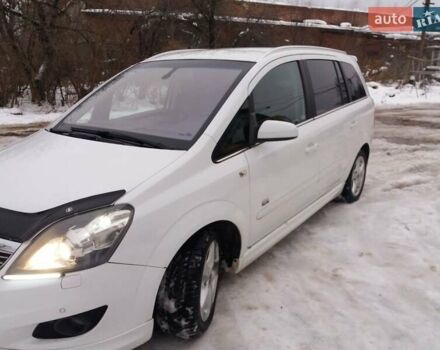 Белый Опель Зафира, объемом двигателя 1.9 л и пробегом 225 тыс. км за 7950 $, фото 2 на Automoto.ua