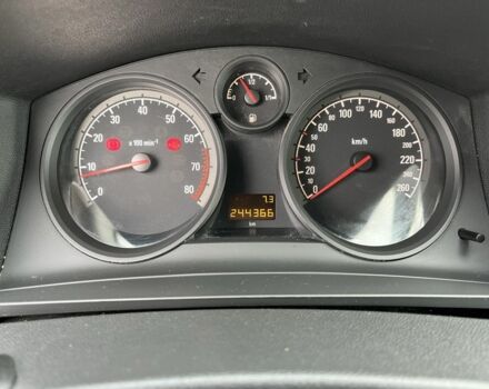 Опель Зафира 2011 в Кривом Роге на Automoto.ua Белый Опель Зафира, объемом двигателя 1.6 л и пробегом 244 тыс. км за 6799 $, фото 19 на Automoto.ua