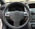 Белый Опель Зафира, объемом двигателя 1.6 л и пробегом 138 тыс. км за 6904 $, фото 12 на Automoto.ua