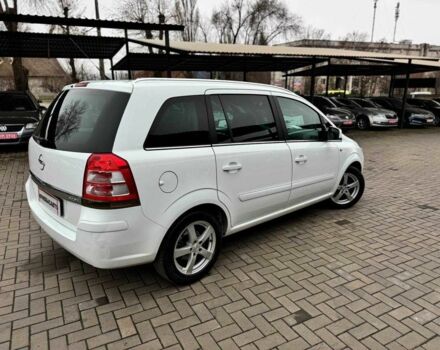 Білий Опель Зафіра, об'ємом двигуна 1.6 л та пробігом 206 тис. км за 7600 $, фото 8 на Automoto.ua