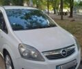 Белый Опель Зафира, объемом двигателя 0 л и пробегом 327 тыс. км за 6008 $, фото 1 на Automoto.ua