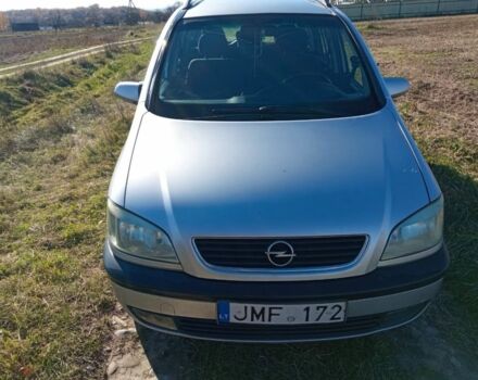 Белый Опель Зафира, объемом двигателя 2 л и пробегом 1 тыс. км за 1747 $, фото 1 на Automoto.ua