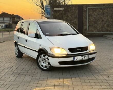 Белый Опель Зафира, объемом двигателя 2 л и пробегом 346 тыс. км за 2650 $, фото 1 на Automoto.ua