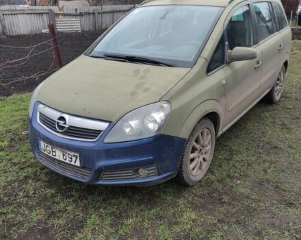 Белый Опель Зафира, объемом двигателя 1.9 л и пробегом 317 тыс. км за 2650 $, фото 1 на Automoto.ua