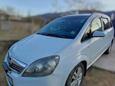 Білий Опель Зафіра, об'ємом двигуна 1.9 л та пробігом 360 тис. км за 5000 $, фото 1 на Automoto.ua