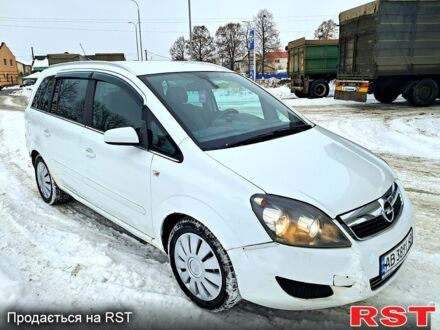 Білий Опель Зафіра, об'ємом двигуна 1.9 л та пробігом 31300 тис. км за 4500 $, фото 1 на Automoto.ua