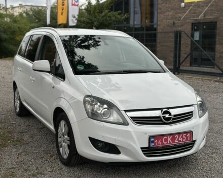 Белый Опель Зафира, объемом двигателя 1.8 л и пробегом 209 тыс. км за 6900 $, фото 1 на Automoto.ua