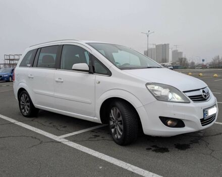 Белый Опель Зафира, объемом двигателя 1.6 л и пробегом 211 тыс. км за 7000 $, фото 1 на Automoto.ua