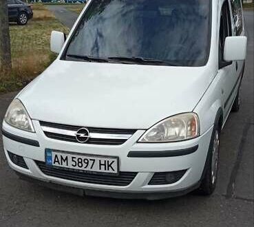 Опель Зафира 2010 в Врадиевке на Automoto.ua Белый Опель Зафира, объемом двигателя 1.7 л и пробегом 310 тыс. км за 4700 $, фото 1 на Automoto.ua