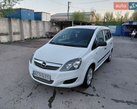 Белый Опель Зафира, объемом двигателя 1.6 л и пробегом 270 тыс. км за 6300 $, фото 1 на Automoto.ua
