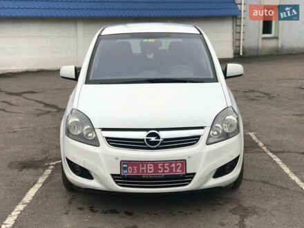 Белый Опель Зафира, объемом двигателя 1.8 л и пробегом 240 тыс. км за 7800 $, фото 1 на Automoto.ua