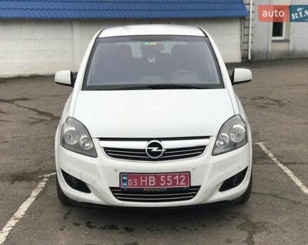 Белый Опель Зафира, объемом двигателя 1.8 л и пробегом 240 тыс. км за 7800 $, фото 1 на Automoto.ua