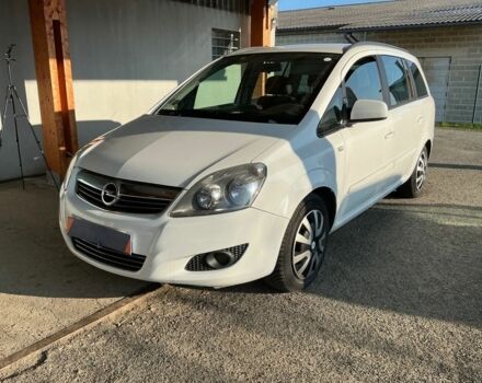 Білий Опель Зафіра, об'ємом двигуна 1.69 л та пробігом 265 тис. км за 4150 $, фото 1 на Automoto.ua