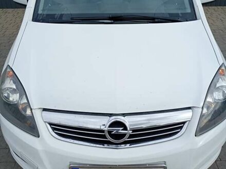 Белый Опель Зафира, объемом двигателя 1.8 л и пробегом 280 тыс. км за 6650 $, фото 1 на Automoto.ua