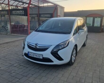 Белый Опель Зафира, объемом двигателя 2 л и пробегом 202 тыс. км за 7800 $, фото 1 на Automoto.ua