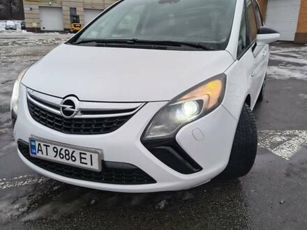 Білий Опель Зафіра, об'ємом двигуна 1.96 л та пробігом 270 тис. км за 8400 $, фото 1 на Automoto.ua