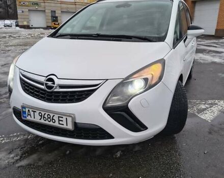 Белый Опель Зафира, объемом двигателя 1.96 л и пробегом 270 тыс. км за 8400 $, фото 1 на Automoto.ua