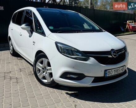 Белый Опель Зафира, объемом двигателя 1.96 л и пробегом 275 тыс. км за 11100 $, фото 1 на Automoto.ua