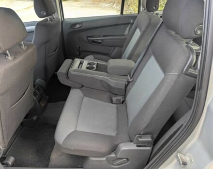 Опель Зафира 2005 в Львове на Automoto.ua Бежевый Опель Зафира, объемом двигателя 1.6 л и пробегом 215 тыс. км за 4999 $, фото 19 на Automoto.ua